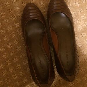 Banana republic platform Shoe