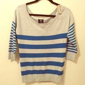 American Eagle sweater!!