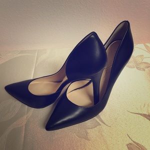 Jessica Simpson Women's Claudette Pump ‑ Black