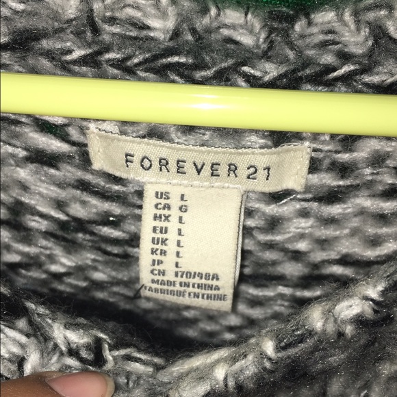 FOREVER 21 Oversize Sweater! - Picture 2 of 3