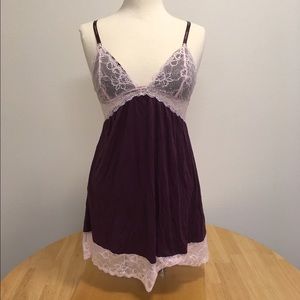Daisy Fuentes Sexy Sleeper with Lace Size L