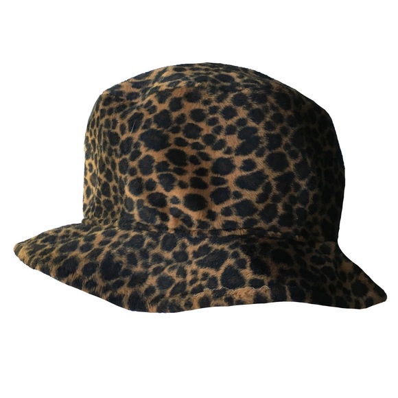 fuzzy leopard bucket hat