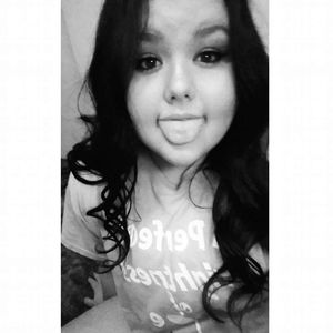 Meet your Posher, Mikayla