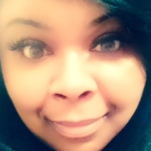 Meet your Posher, Annie