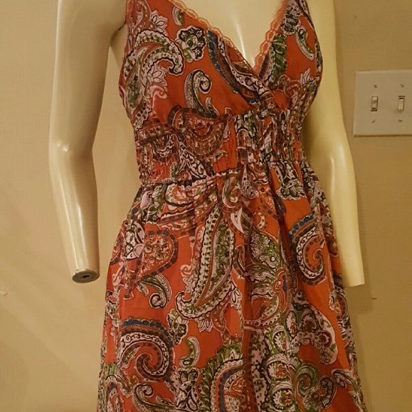 Forever 21 Short Bubbled Dreds - Picture 2 of 3