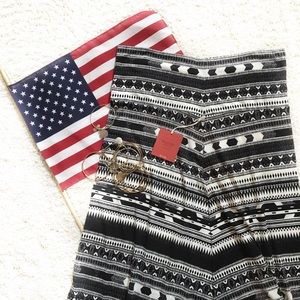 Geo pattern maxi skirt🇺🇸💕