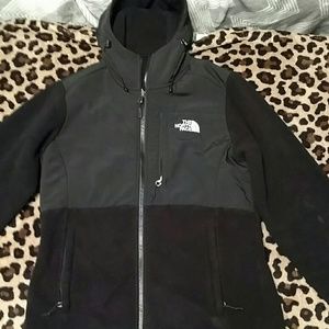 The North Face Hooded Denali Jacket