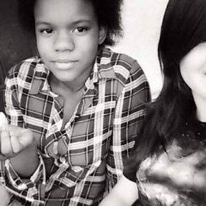 Meet your Posher, Amonii