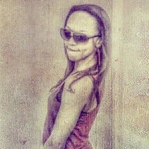 Meet your Posher, Ashley