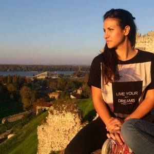 Meet your Posher, Miljana