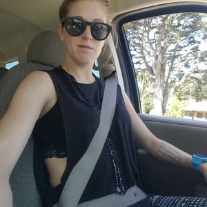 Meet your Posher, Olivia