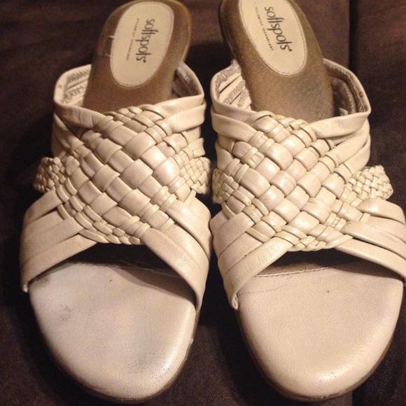 Shoes - Picture 4 of 8