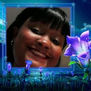 Meet your Posher, Denise