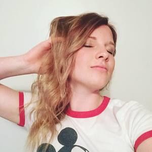 Meet your Posher, Claire