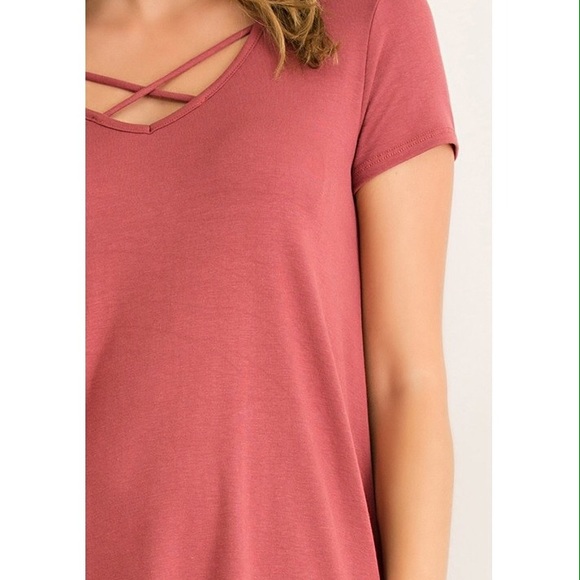 Short Sleeve Top - Picture 2 of 4