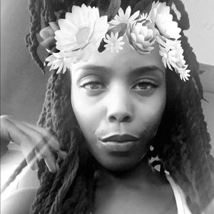 Meet your Posher, Daralynn