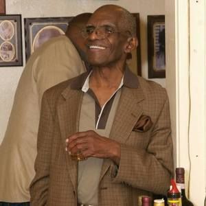 Meet your Posher, Queenie labelle