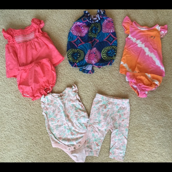 0-3 Girls outfits