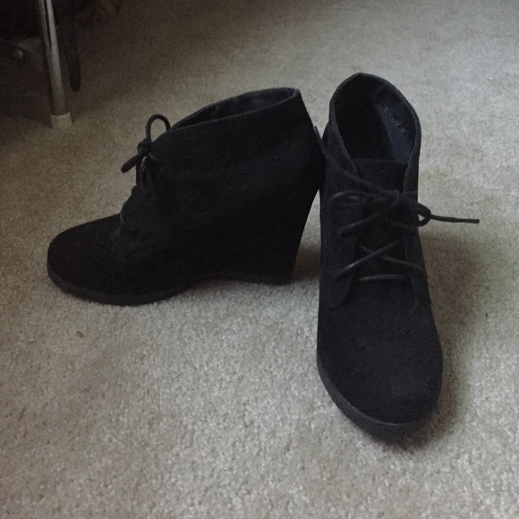 Black wedge bootie 6 1/2