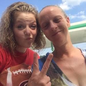 Meet your Posher, Traci