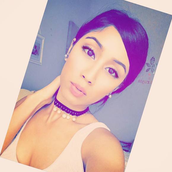 Meet your Posher, Sindy