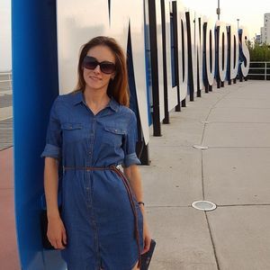 Meet your Posher, Valya