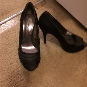 All heels size 8
