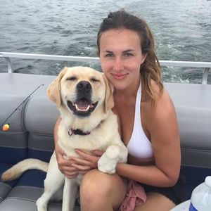 Meet your Posher, Laura