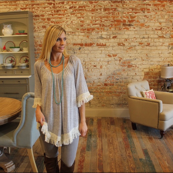 Gray lace and fringe detail tunic - Picture 2 of 3