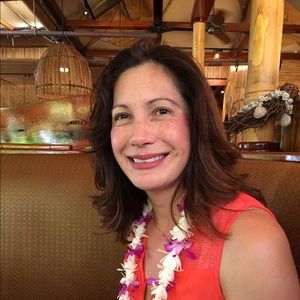 Meet your Posher, Teri