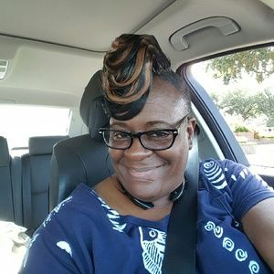 Meet your Posher, Jackie