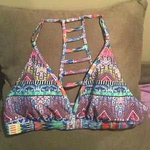 Jessica Simpson Bali Breeze Bikini top size medium