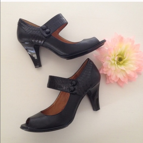 Black Sofft Peep Toe Mary Janes - Picture 1 of 4
