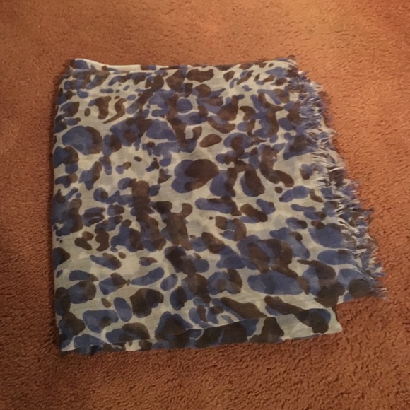 Leopard Print Scarf - Picture 1 of 1