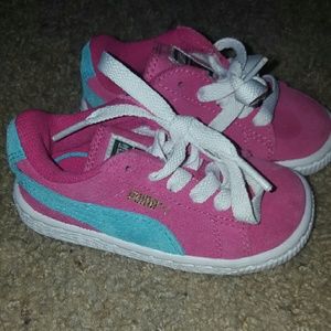 Infant girls Pumas