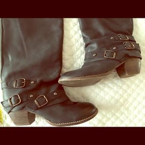 MIA knee length boots