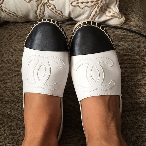 Cute loafers/boat shoes size 7.5-8