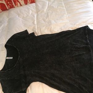 Lularoe larg classic tee