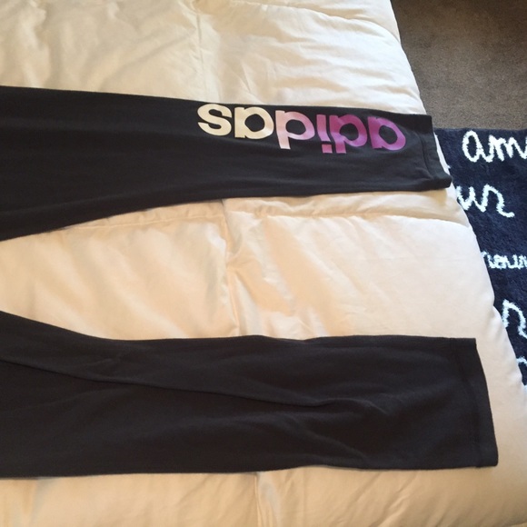 Adidas leggings large