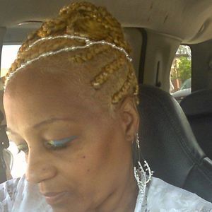 Meet your Posher, Sandra