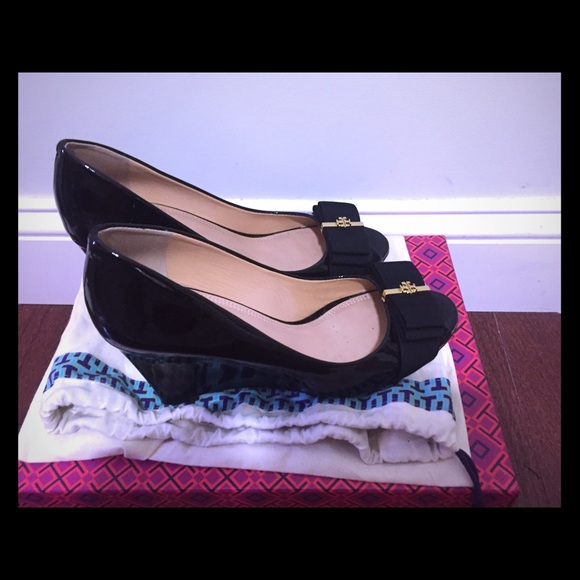 Tory burch trudy open toe wedge, black 7M - Picture 1 of 4