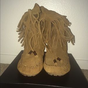 Minnetonka boots