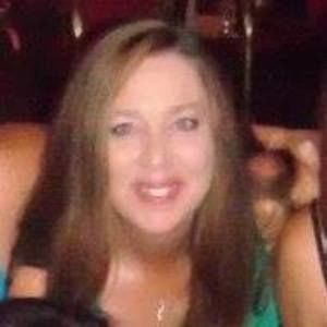 Meet your Posher, Lois