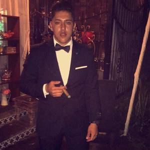 Meet your Posher, Juan pablo