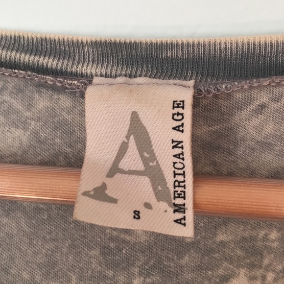 ✨sUpEr CuTe BOXY tEe w/ ArM dEtAiL ✨ - Picture 3 of 3