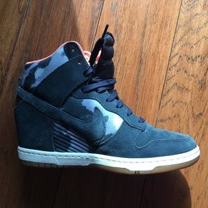 Nike Dunk Sky Hi Wedge - Size 8