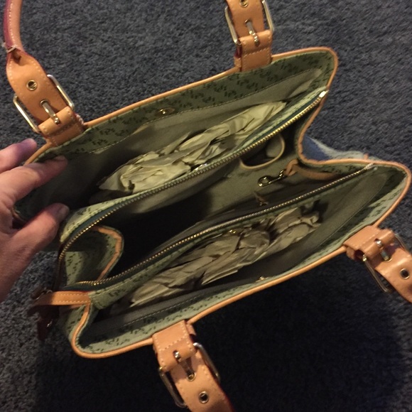 Dooney Burke - Picture 2 of 4