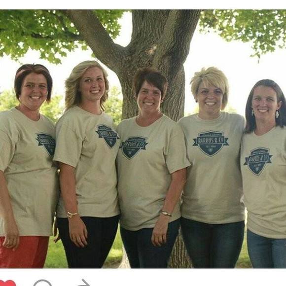 Meet your Posher, Lindsay - Picture 1 of 1