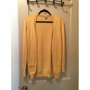 Mustard cardigan! 💕