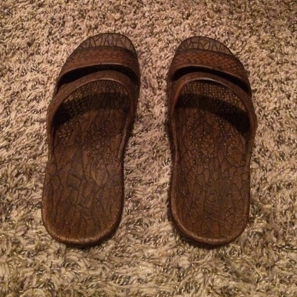 Sandals - Picture 4 of 4
